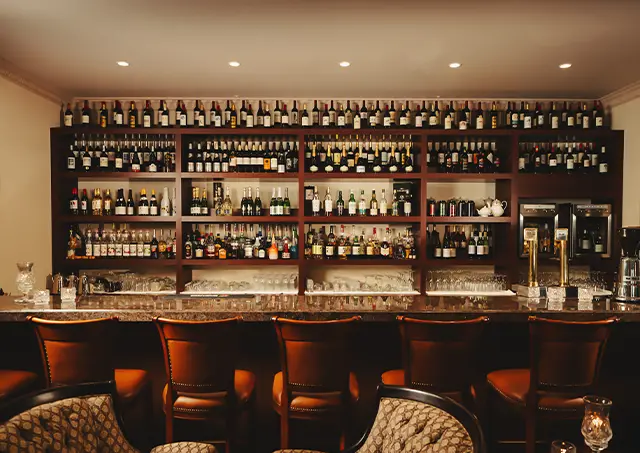 BAR「BURGUNDY」